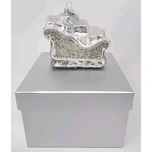 Valerie Parr Hill Glitter Sleigh Christmas ornaments in box U267D